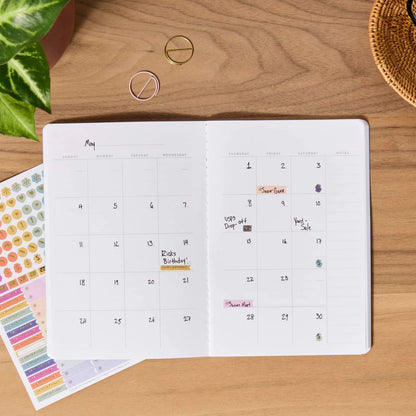 Undated Weekly Petite Planner - Hexagon